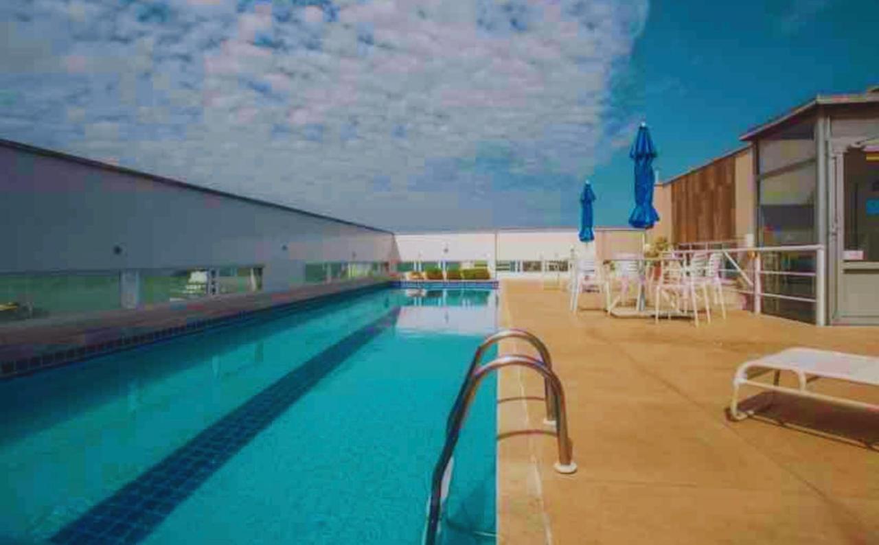 Flat Exclusivo No Hotel Ramada Macae, Smartv, Wifi 512Mbps, Piscina E Garagem Екстер'єр фото